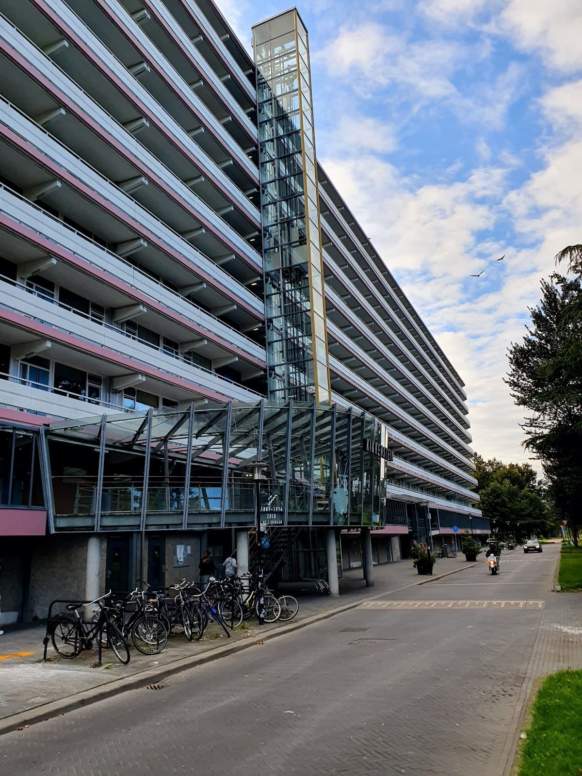 Bijlmermeer, Amsterdam - Image 1