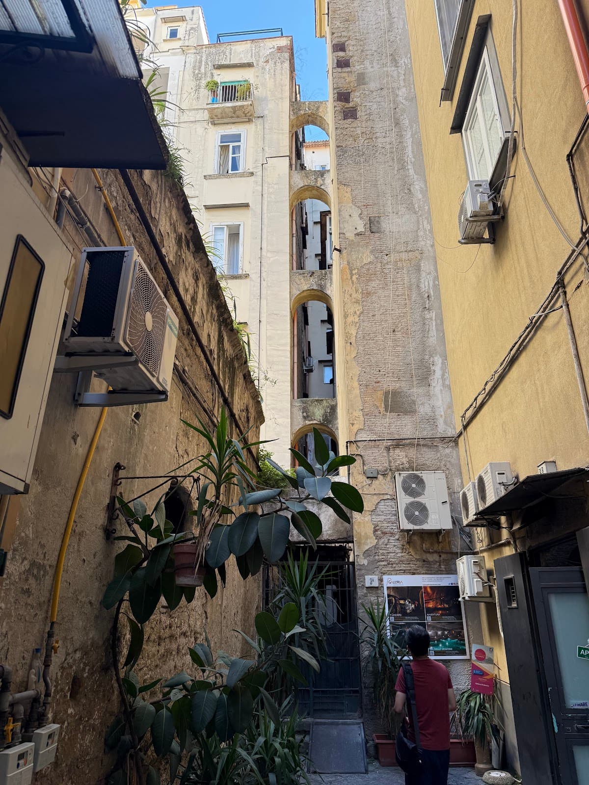 Bourbon Tunnel (Galleria Borbonica) Naples - Image 1