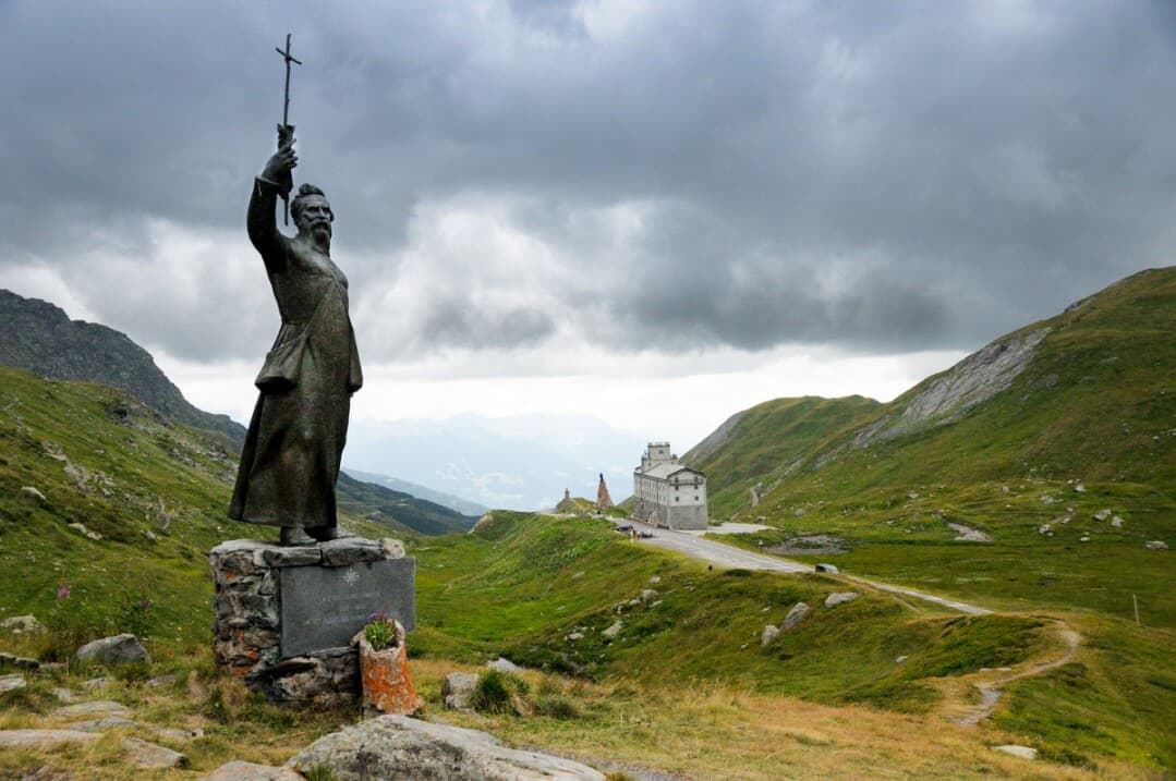 Col du Petit Saint-Bernard - Image 1
