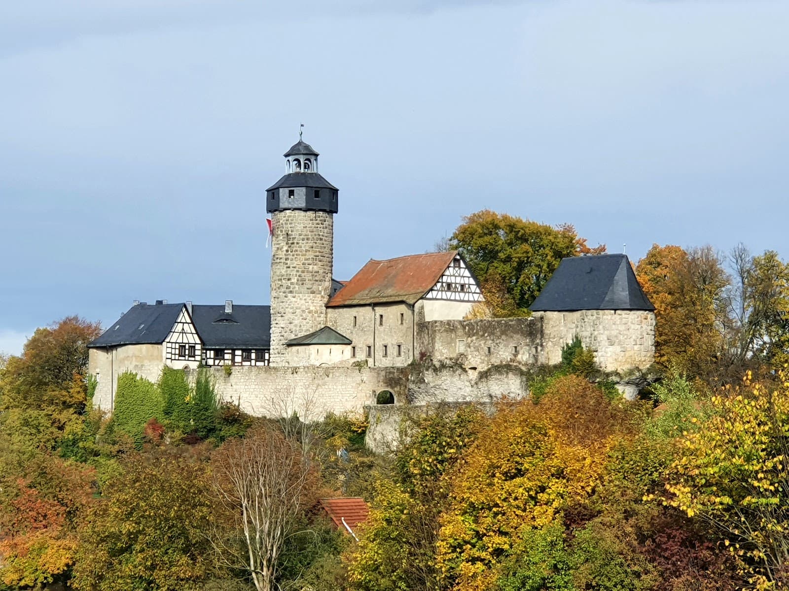 Zwernitz Castle - Image 1