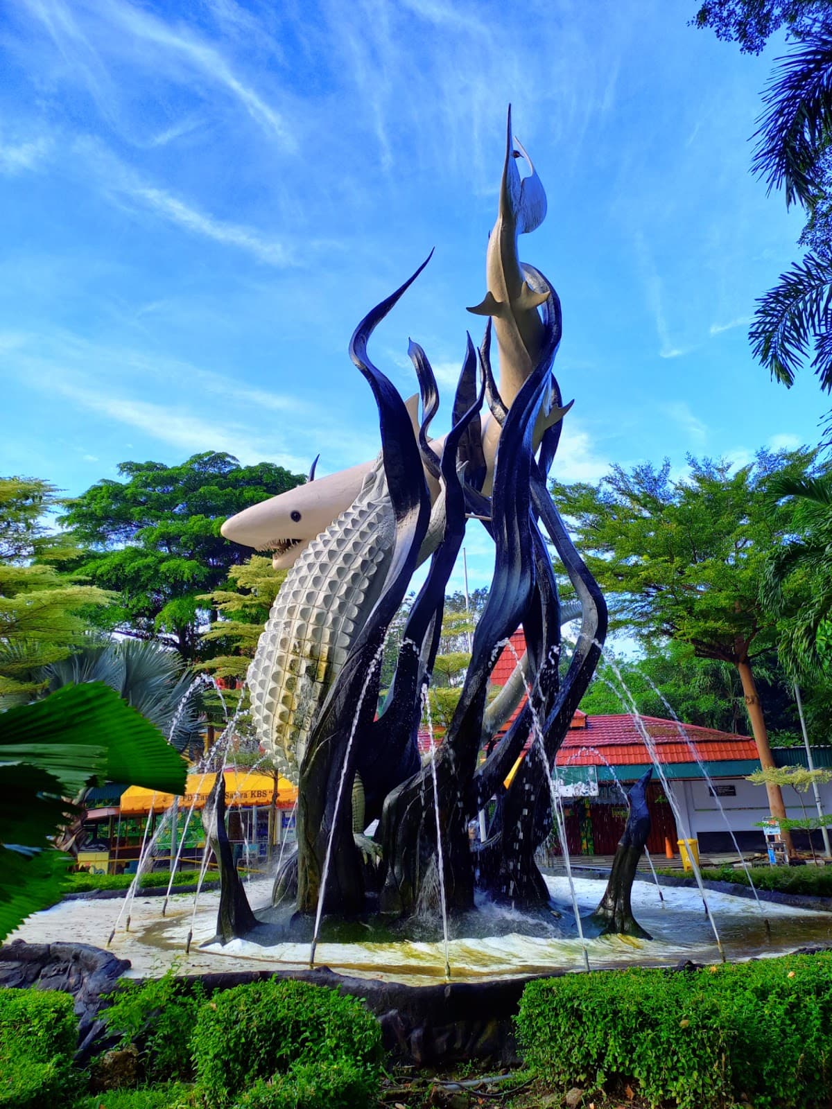 Suro and Boyo Statue Surabaya - Image 1
