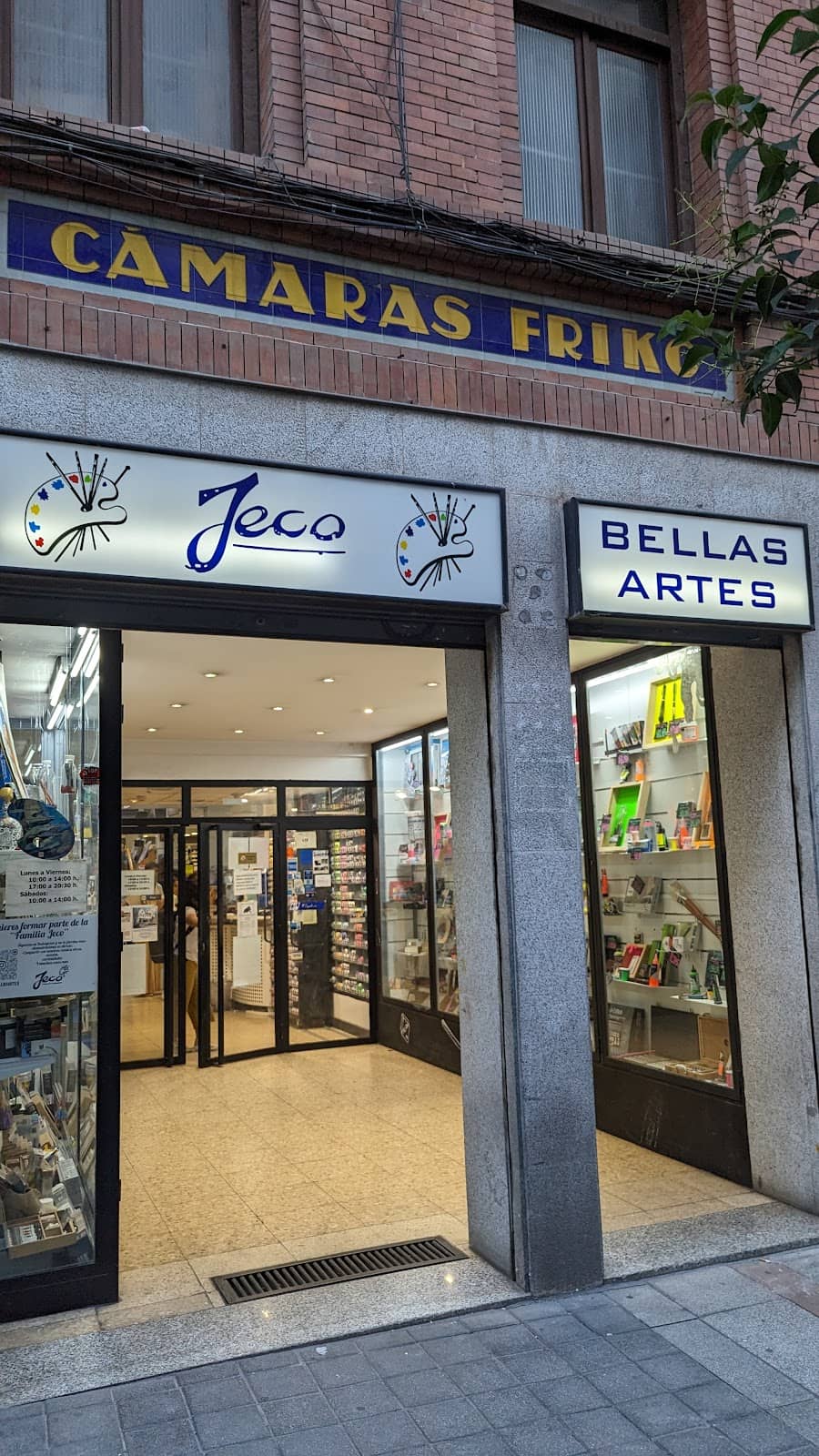 Linen & Cotton Canvases