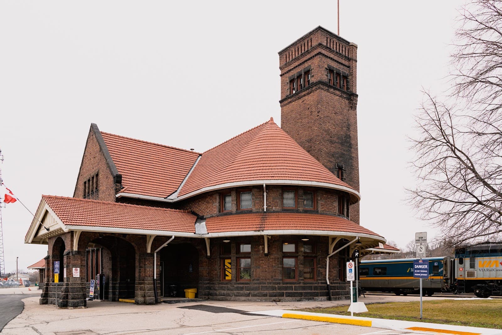 Brantford Railway Station (VIA) - Image 1