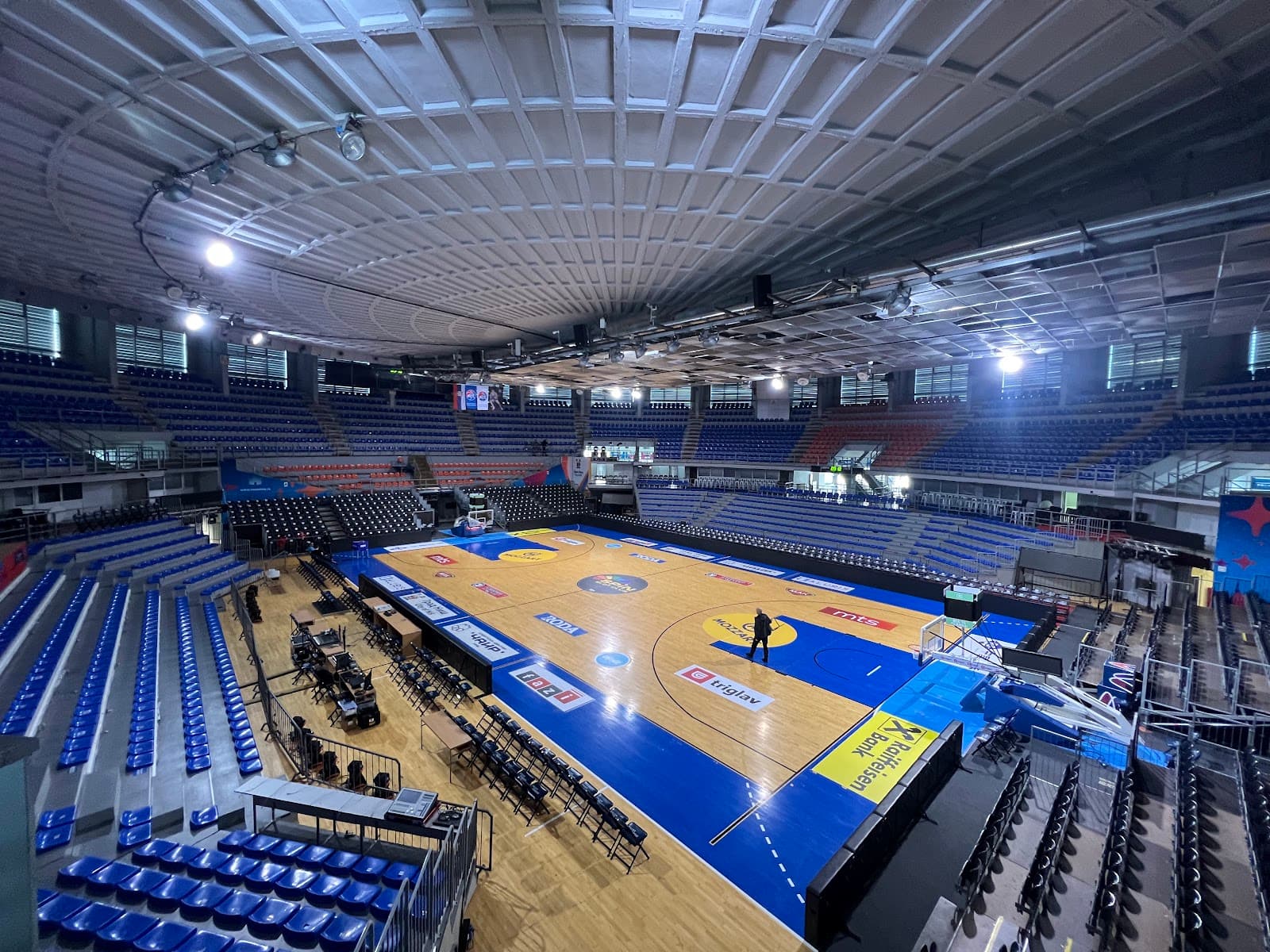 Čair Sports Center - Image 1