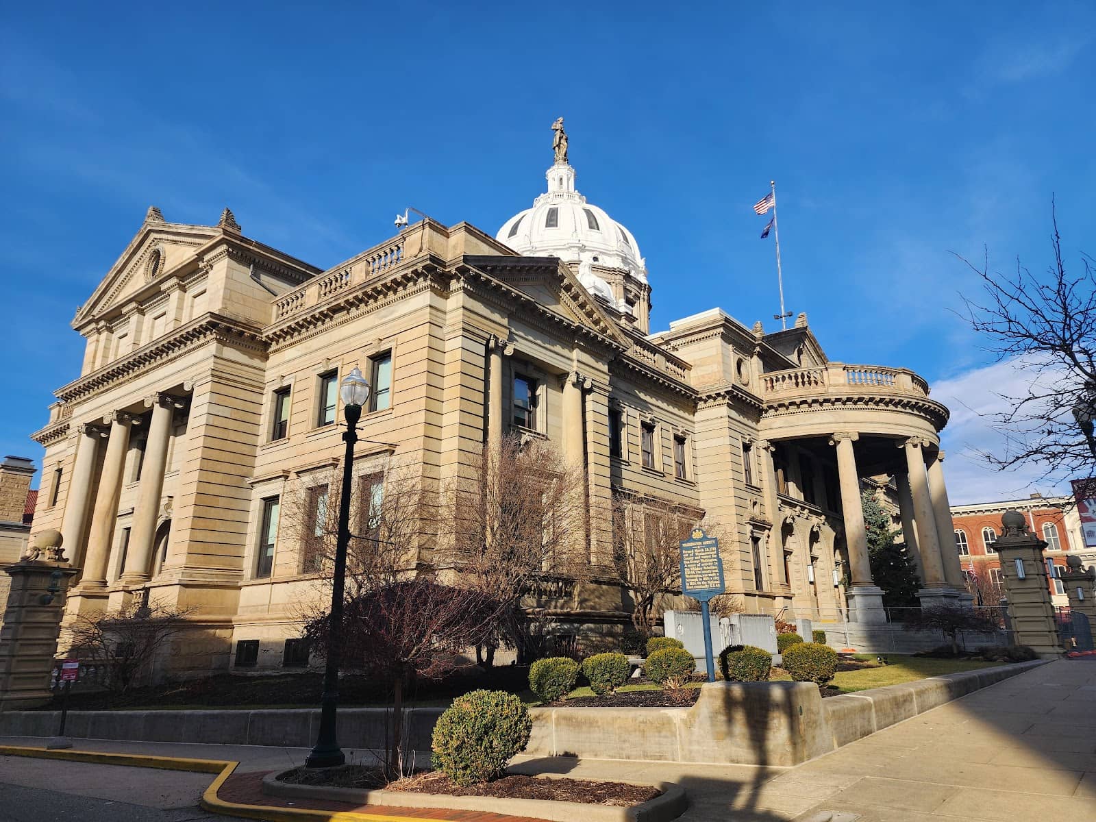 The Peach Cobbler Factory