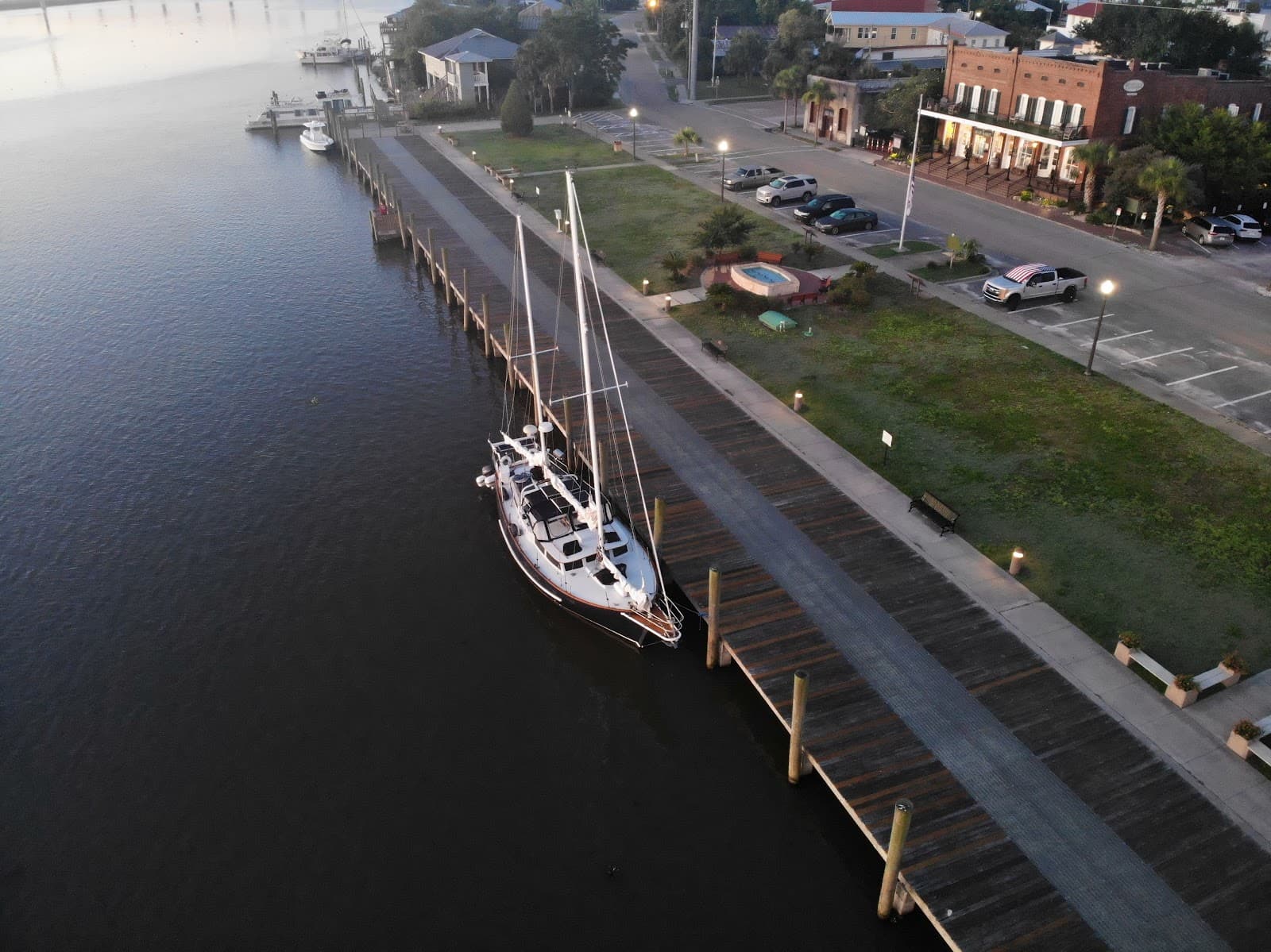 Riverfront Park - Image 1