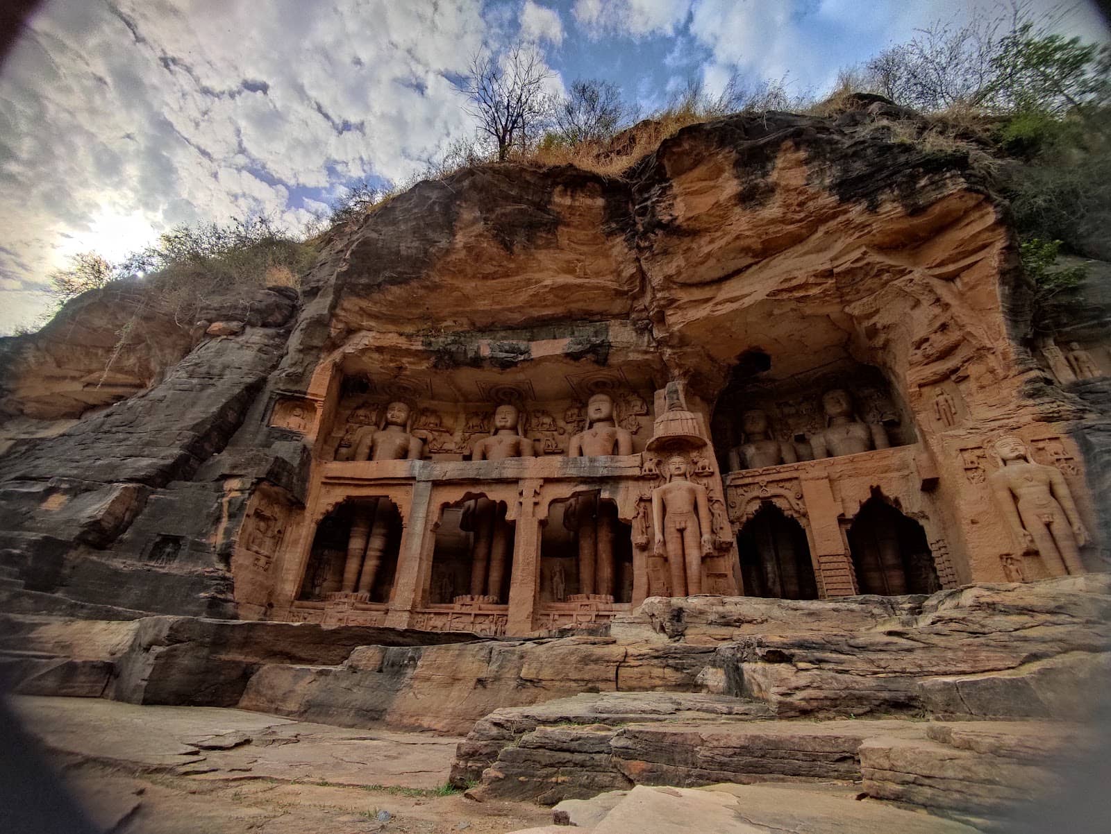 Majestic Urvai Gate