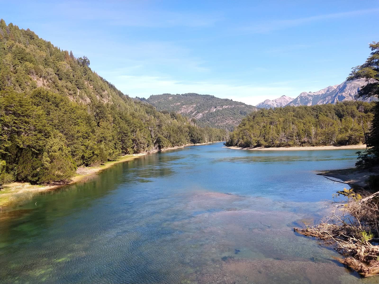 Connection to Lago Verde