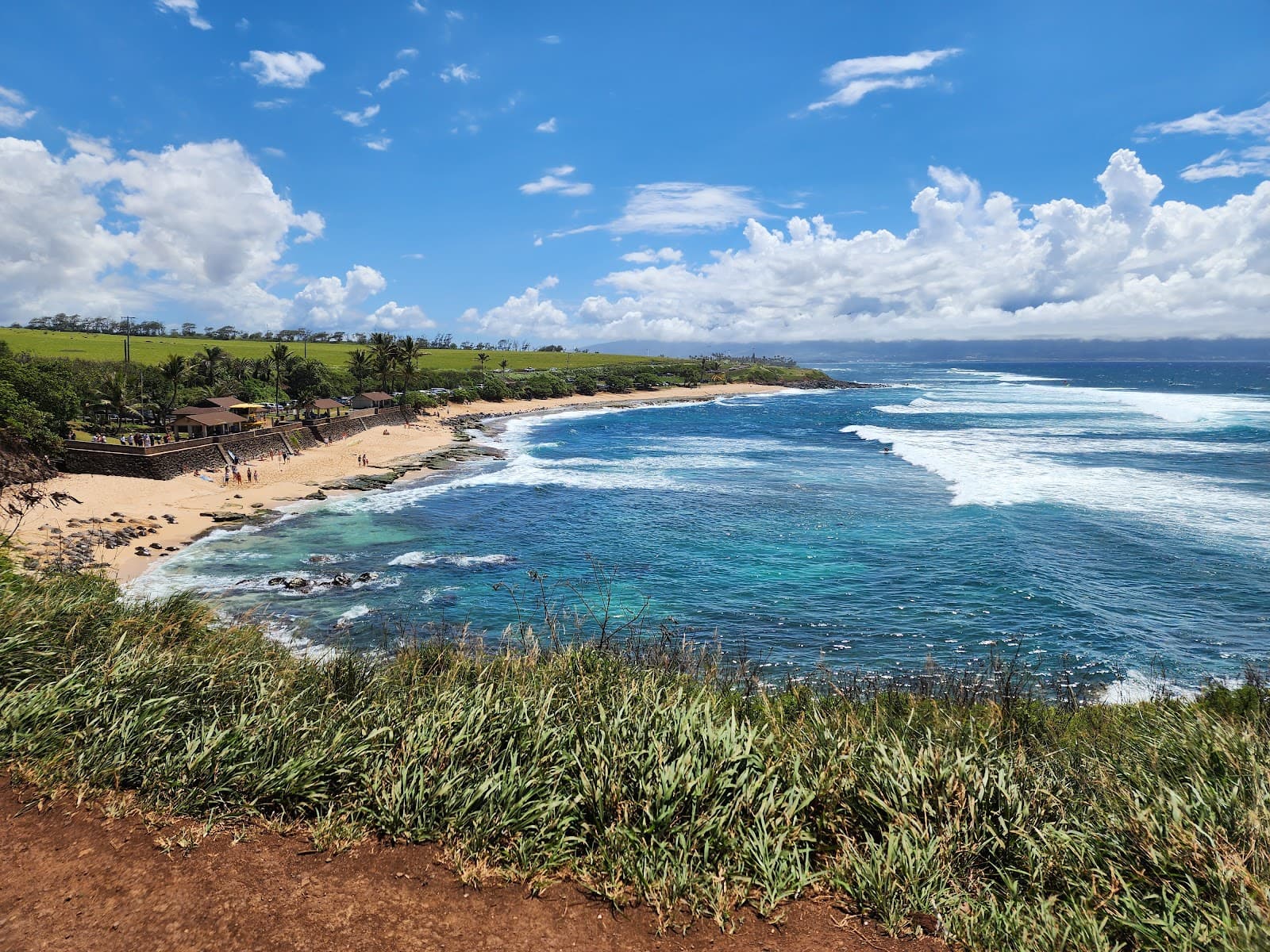 Ho'okipa Lookout - Image 1