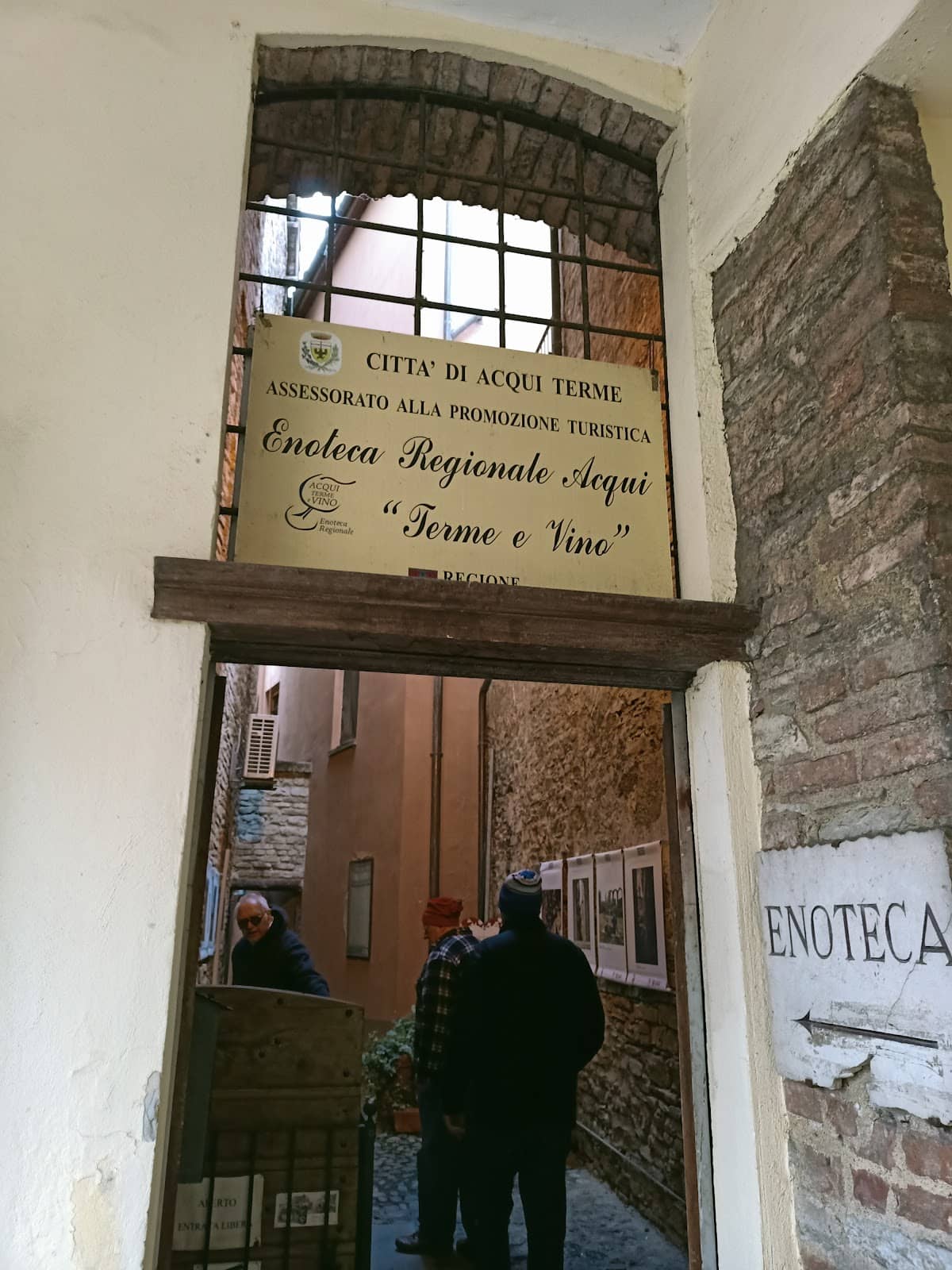 Vertical photo