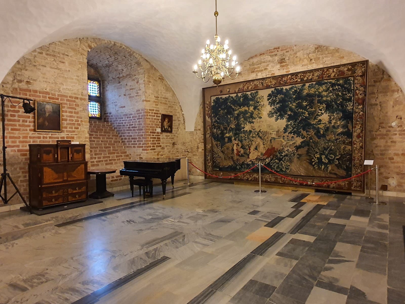 Museum of Applied Arts and Design - Image 1