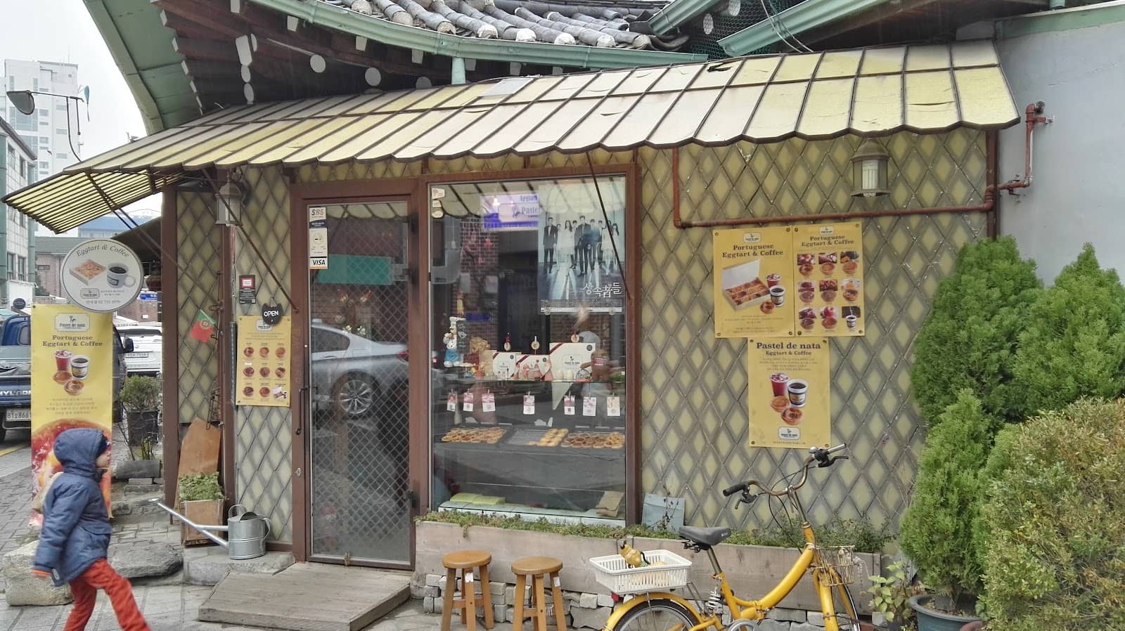 Unique Cafes and Boutiques