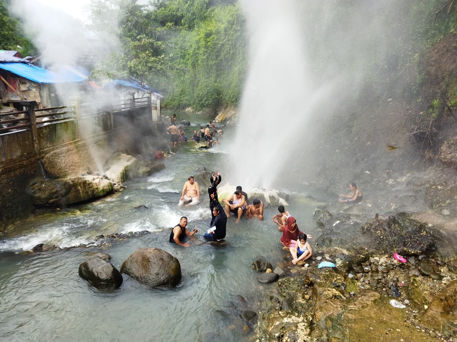 Cisolok Geyser Hot Springs - Image 1