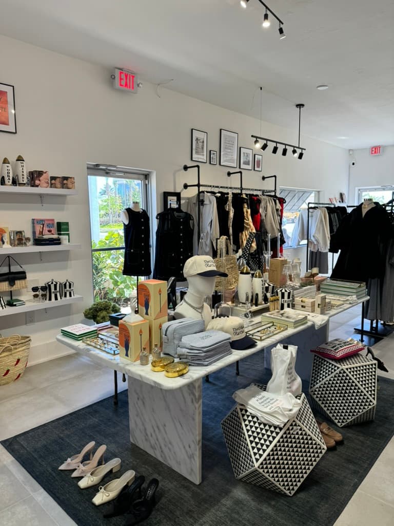 Love Celine, Naples, FL - Image 1