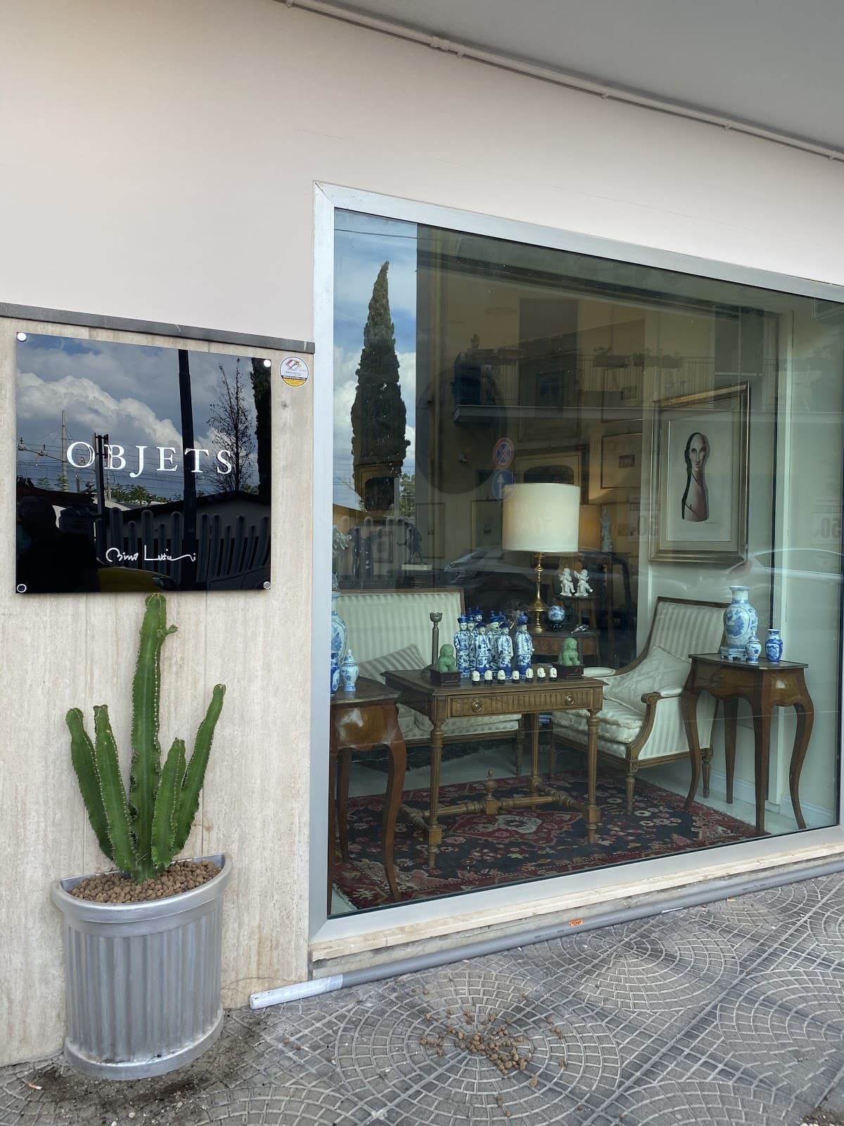 OBJETS Art Gallery Pompeii - Image 1