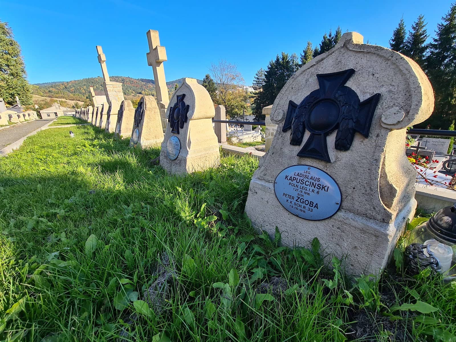 Monument to the Victims