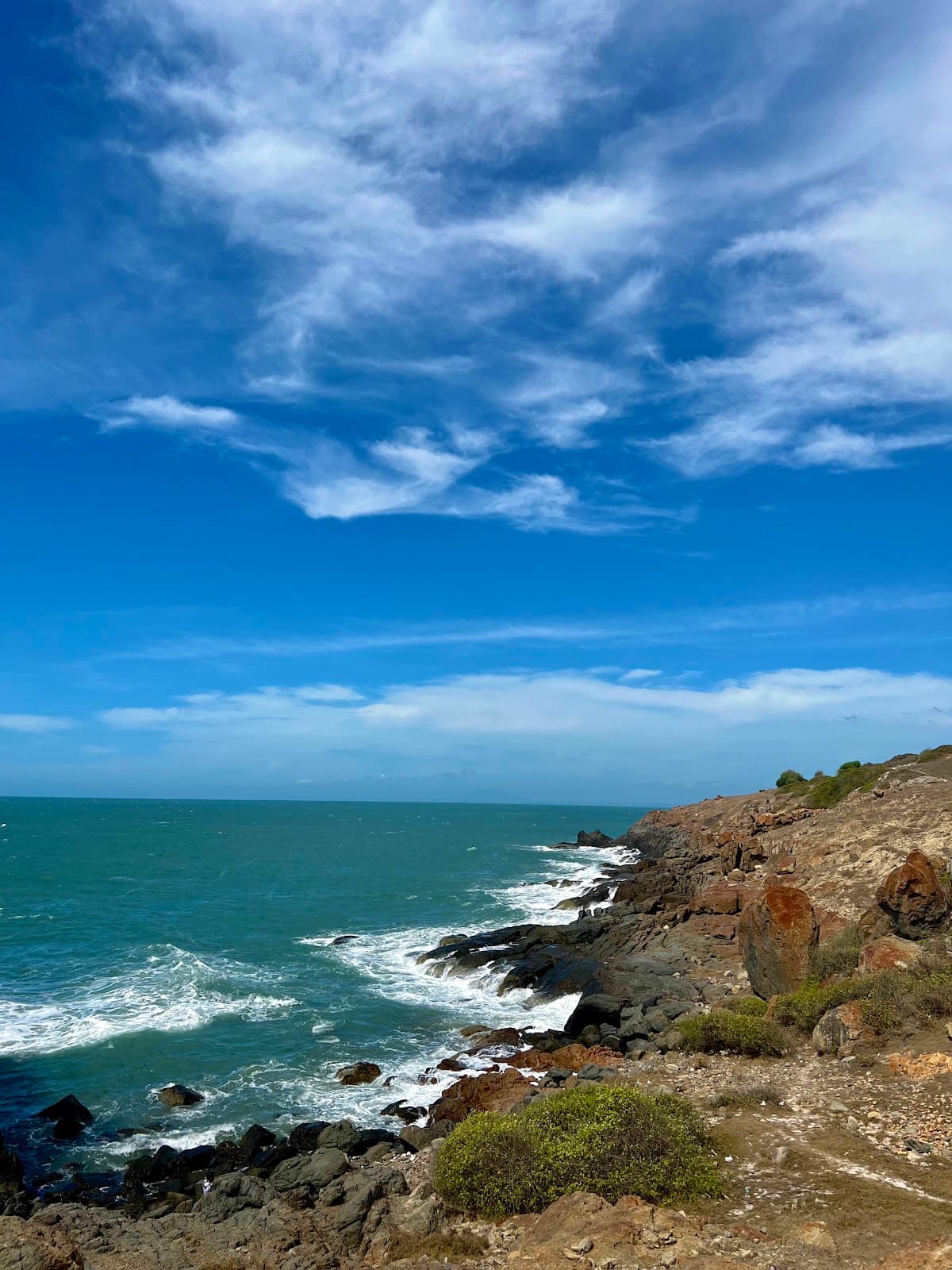 Hon Ghenh Islet - Image 1