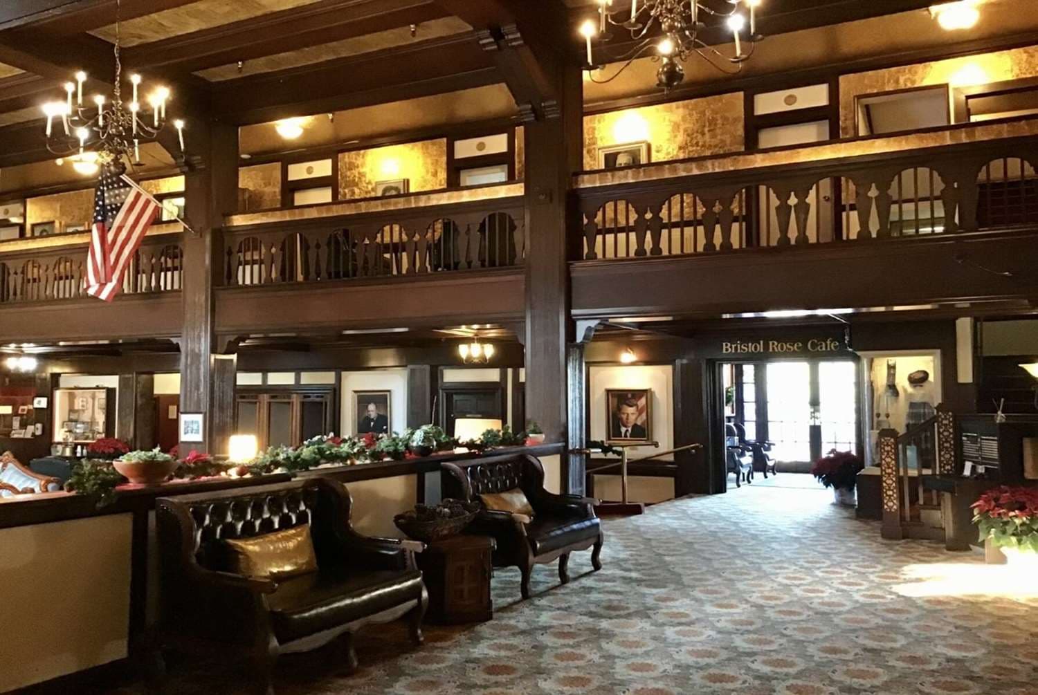 Eureka Inn - Image 1