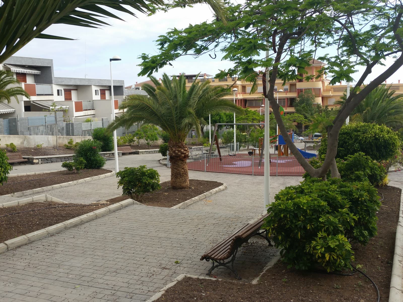 Parque Central Adeje - Image 1