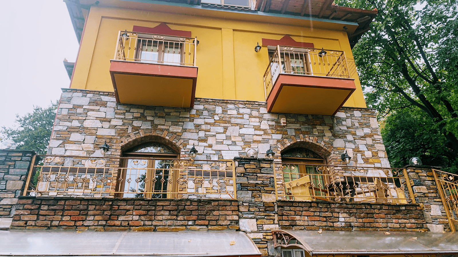 Loutraki Marina - Image 1