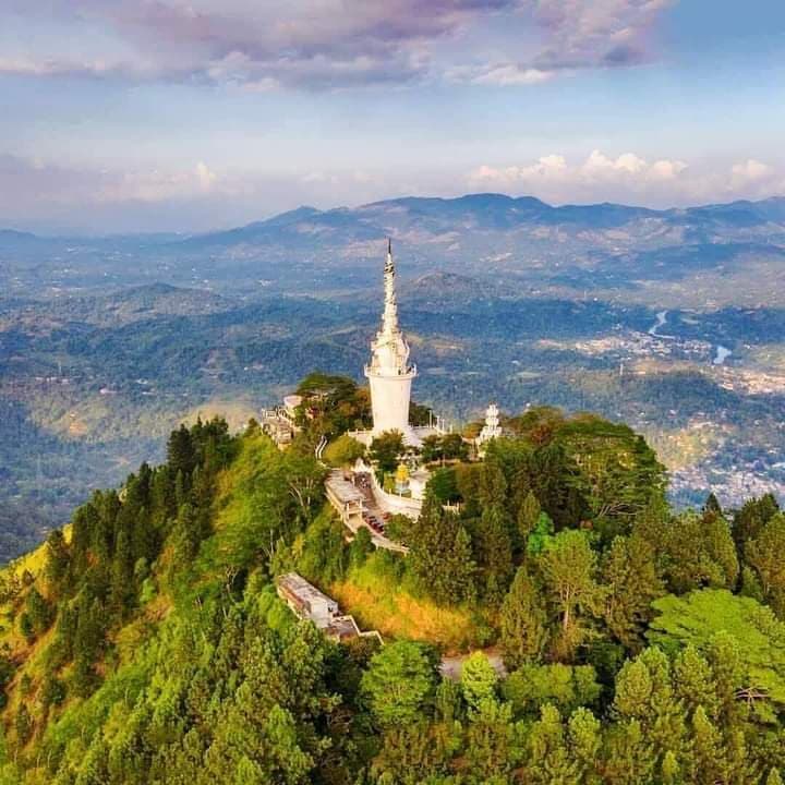 Gampola Sri Lanka - Image 1