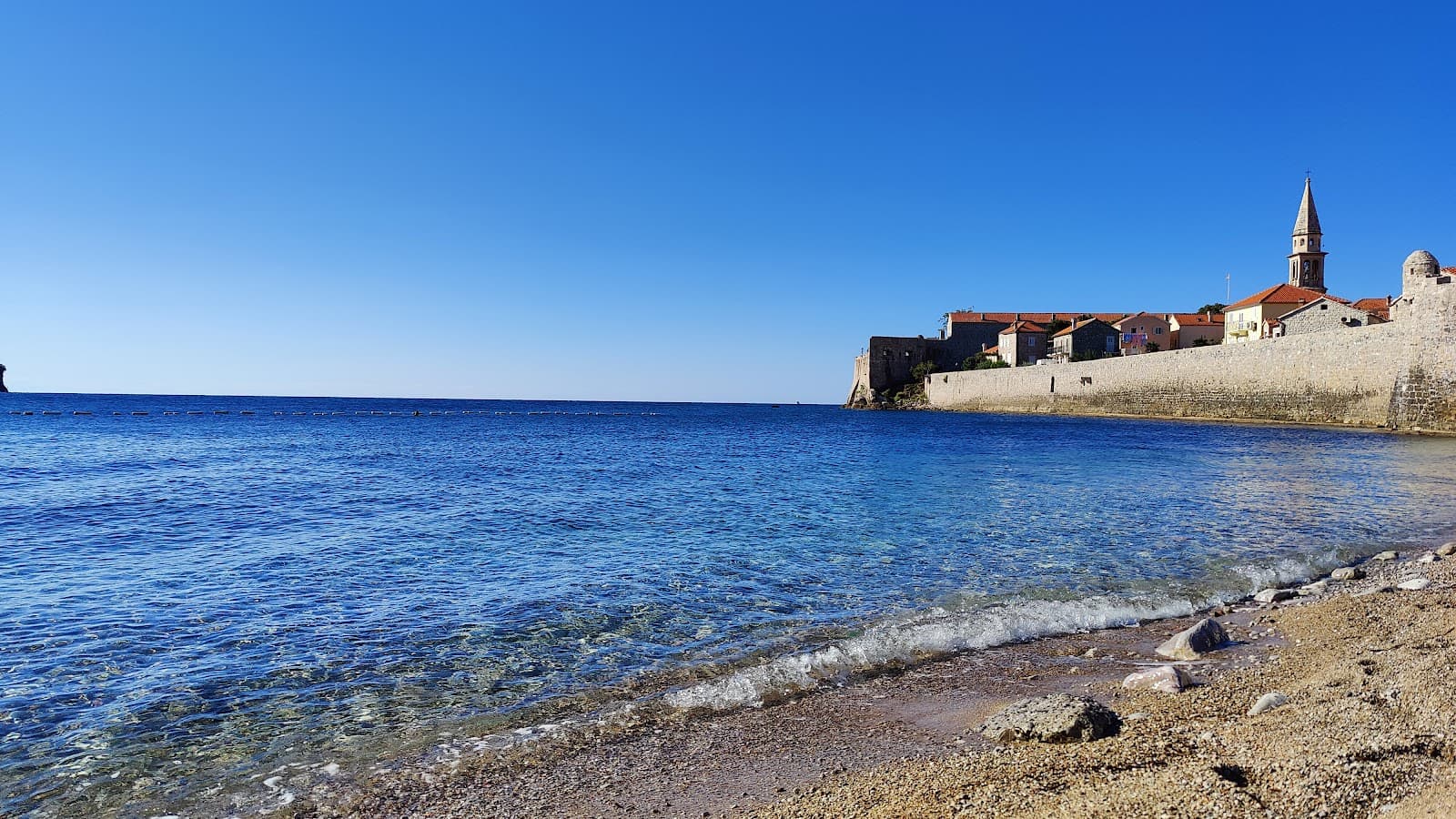 Pizana Beach - Image 1