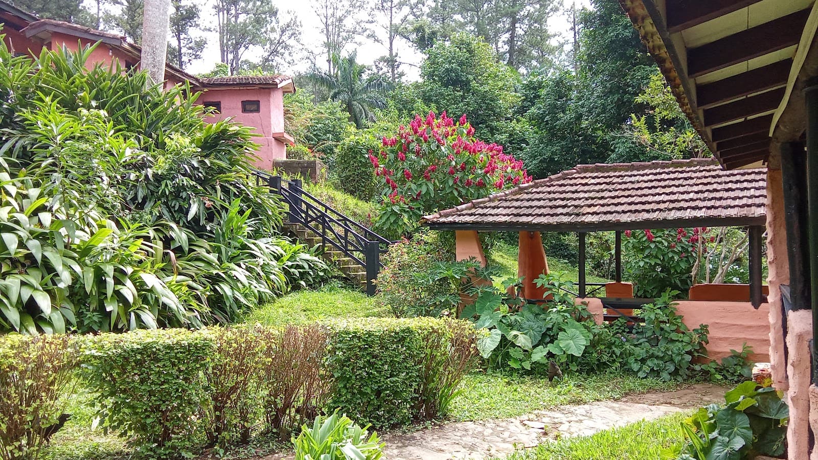 Hacienda Codina Topes de Collantes - Image 1