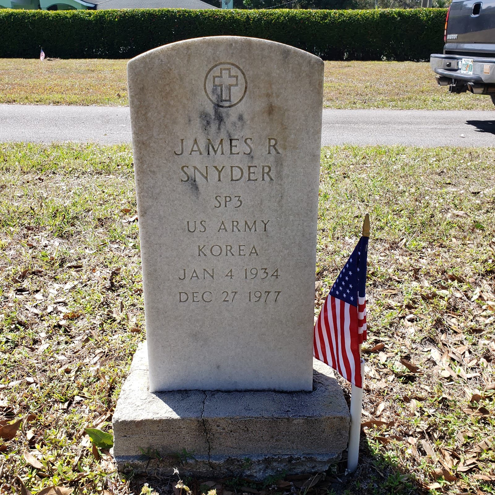 Fort Myers City Cemetery - Image 1