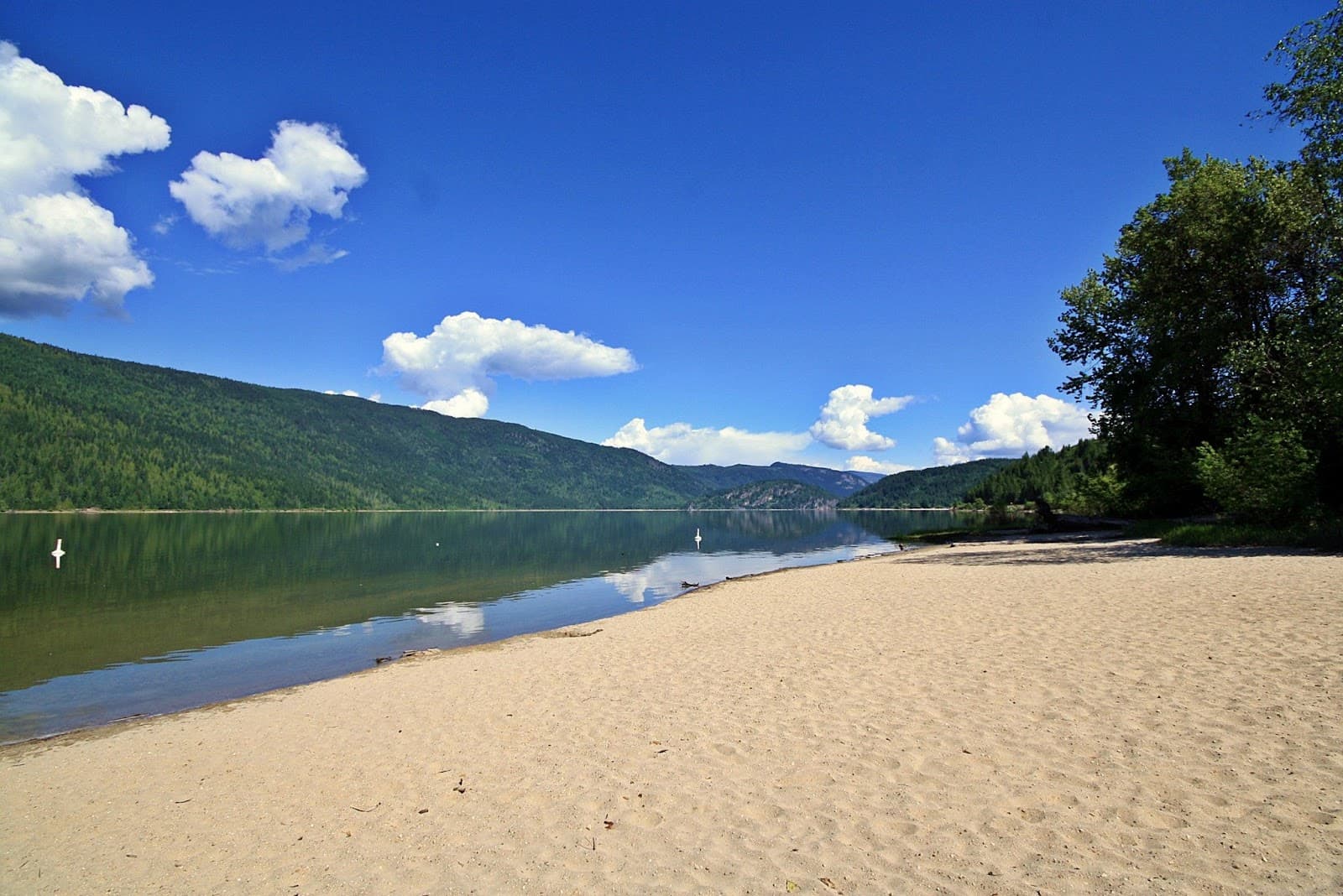 Mara Lake Provincial Park - Image 1