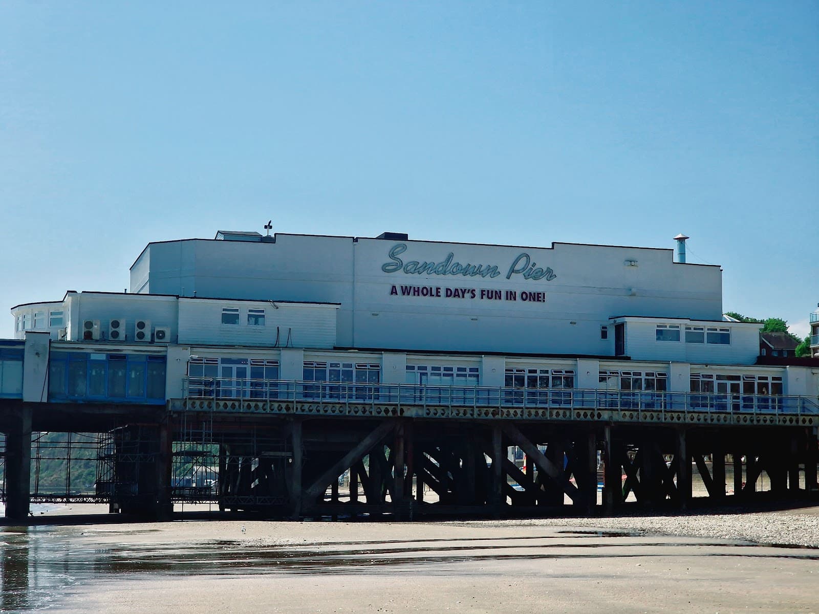 Sandown Pier - Image 1