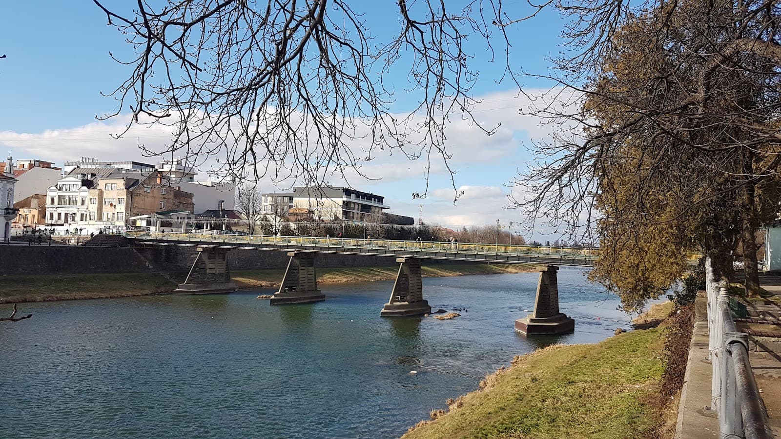 Pedestrian Bridge (Teatralna) - Image 1