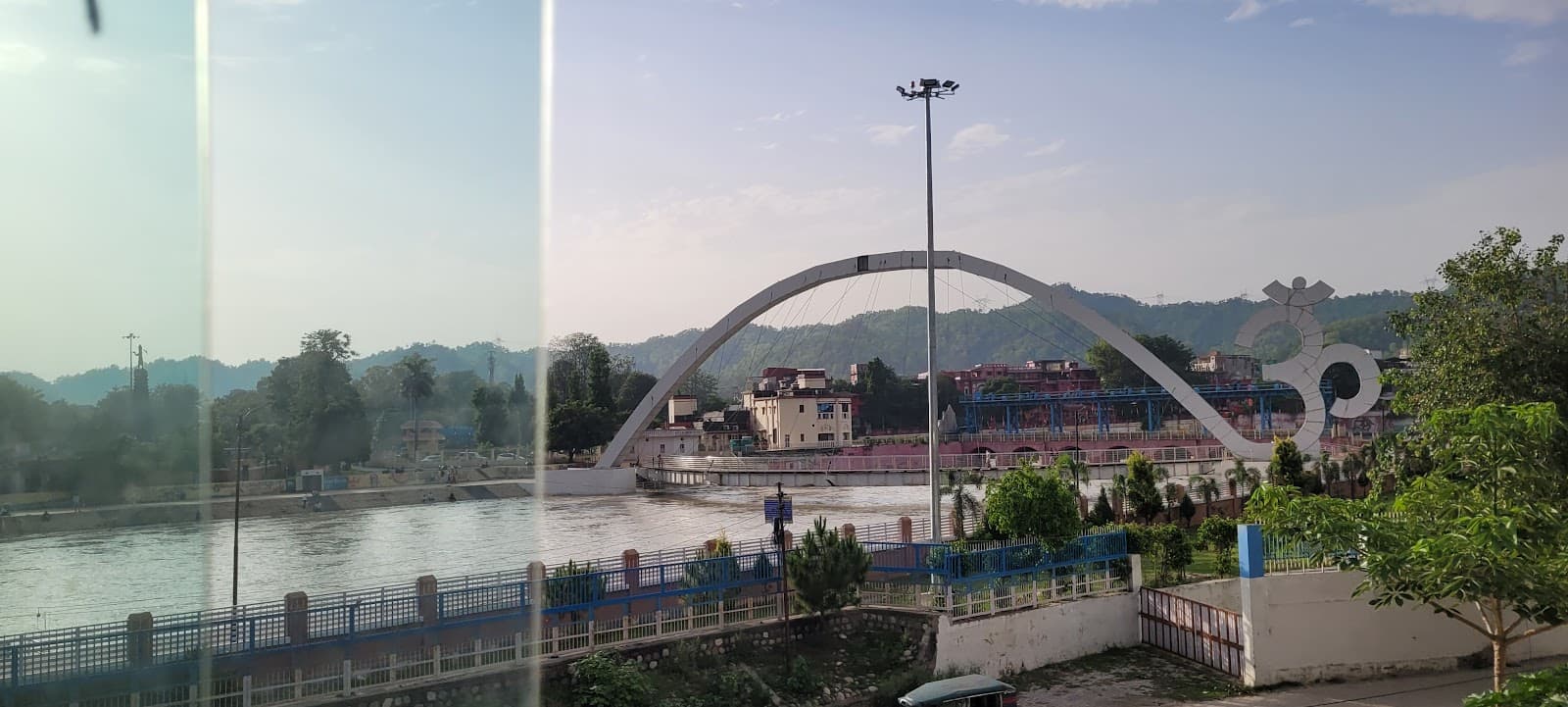 Laltaro Bridge - Image 1