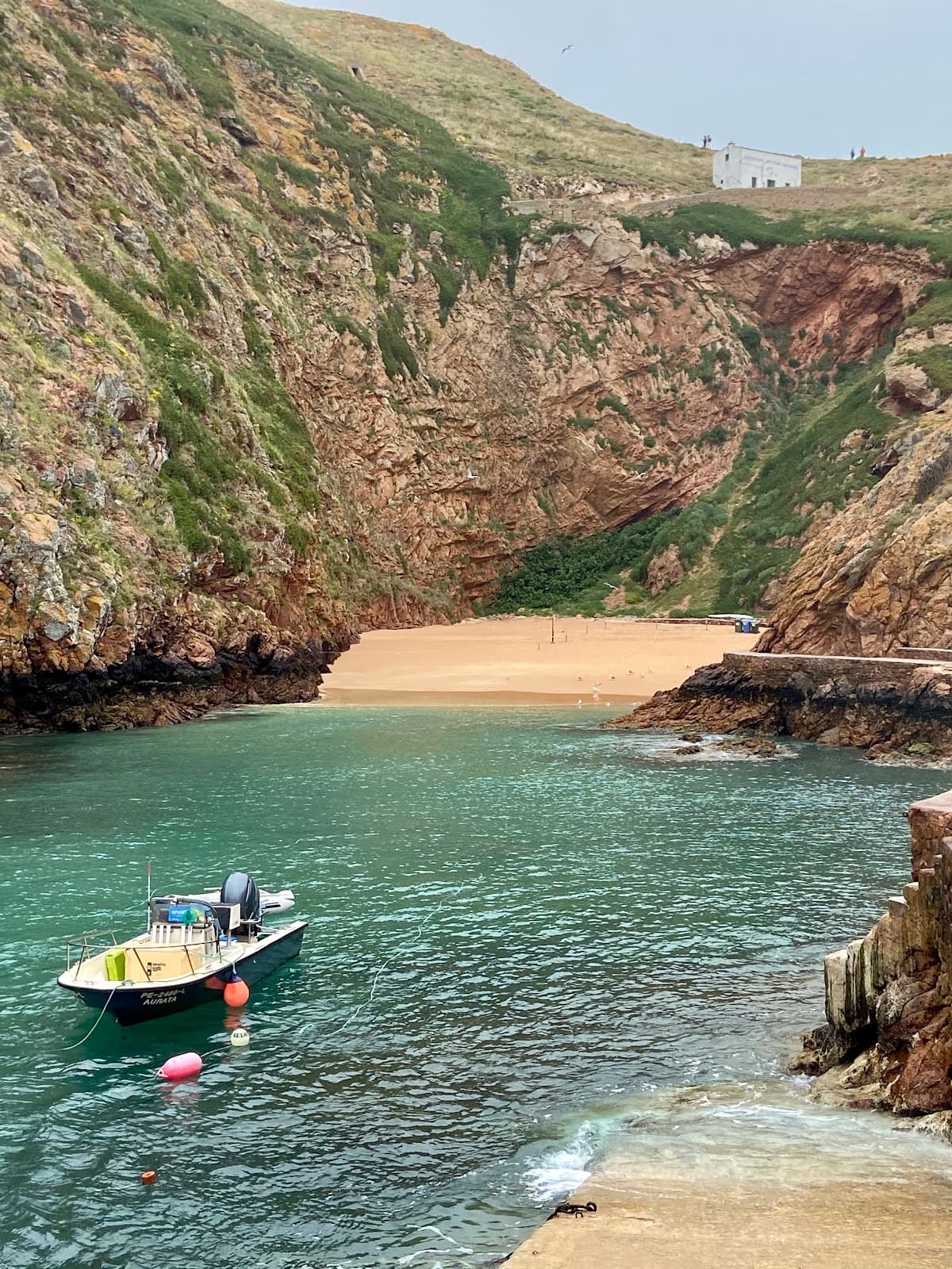 Carreiro do Mosteiro Beach Berlenga - Image 1