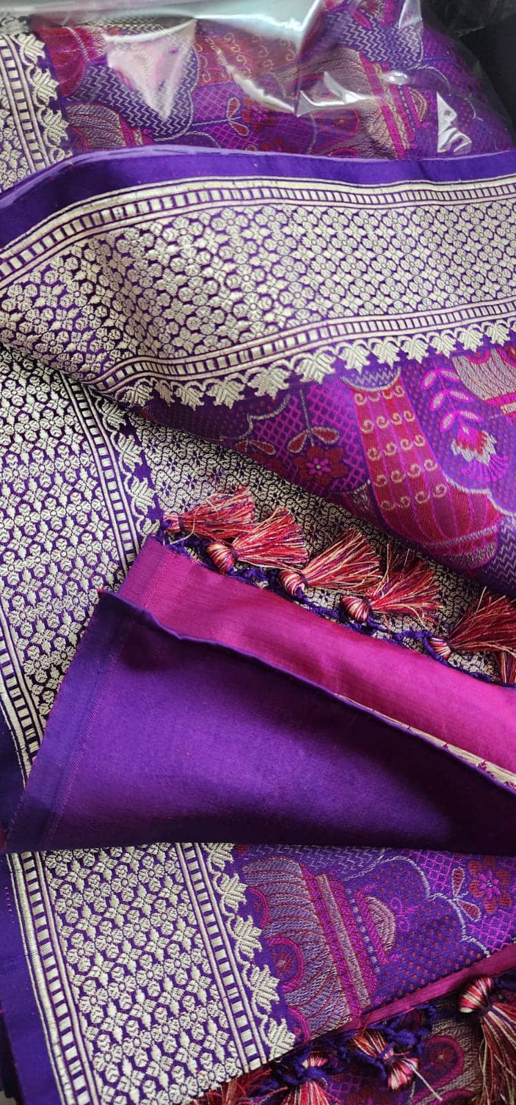 Vibrant Silk Sarees & Dupattas