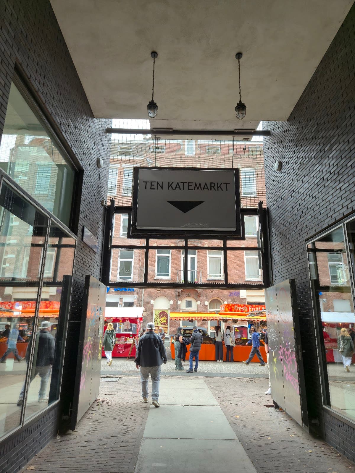 Ten Katemarkt Amsterdam - Image 1