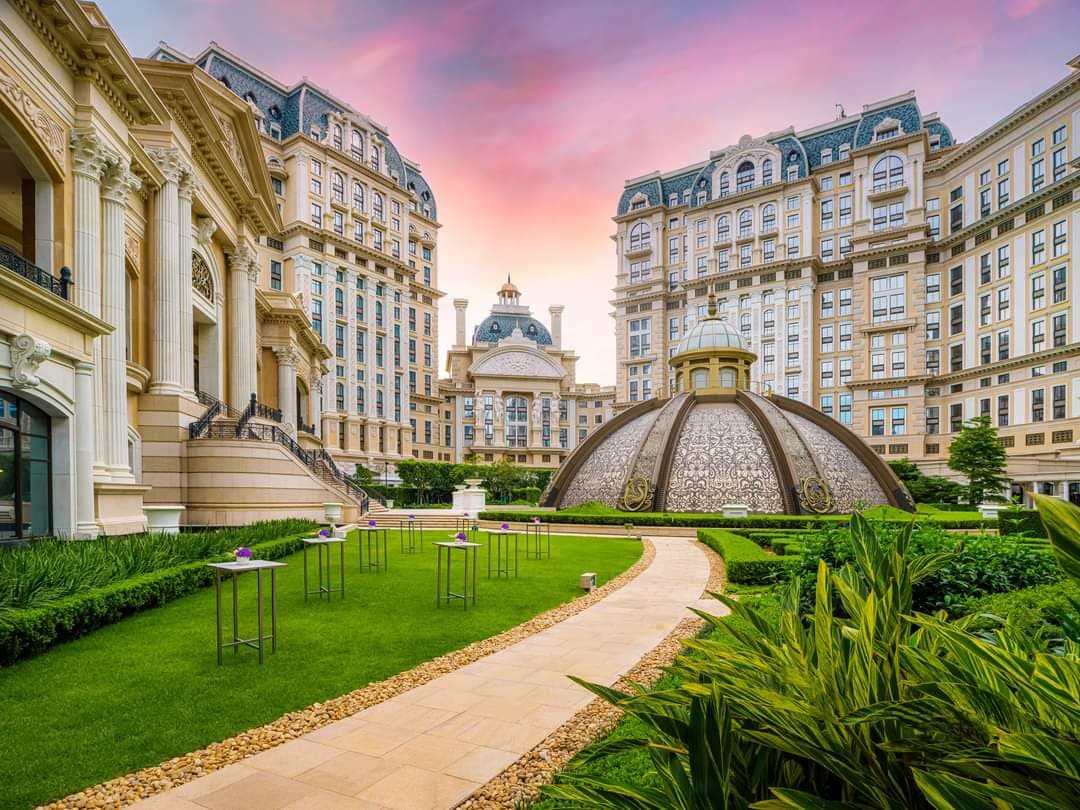 Jardim Secreto, Grand Lisboa Palace - Image 1