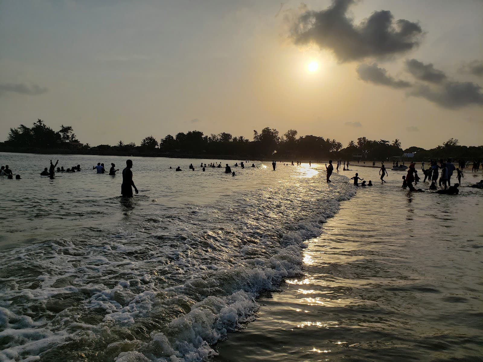 Tarkwa Bay Beach Lagos - Image 1