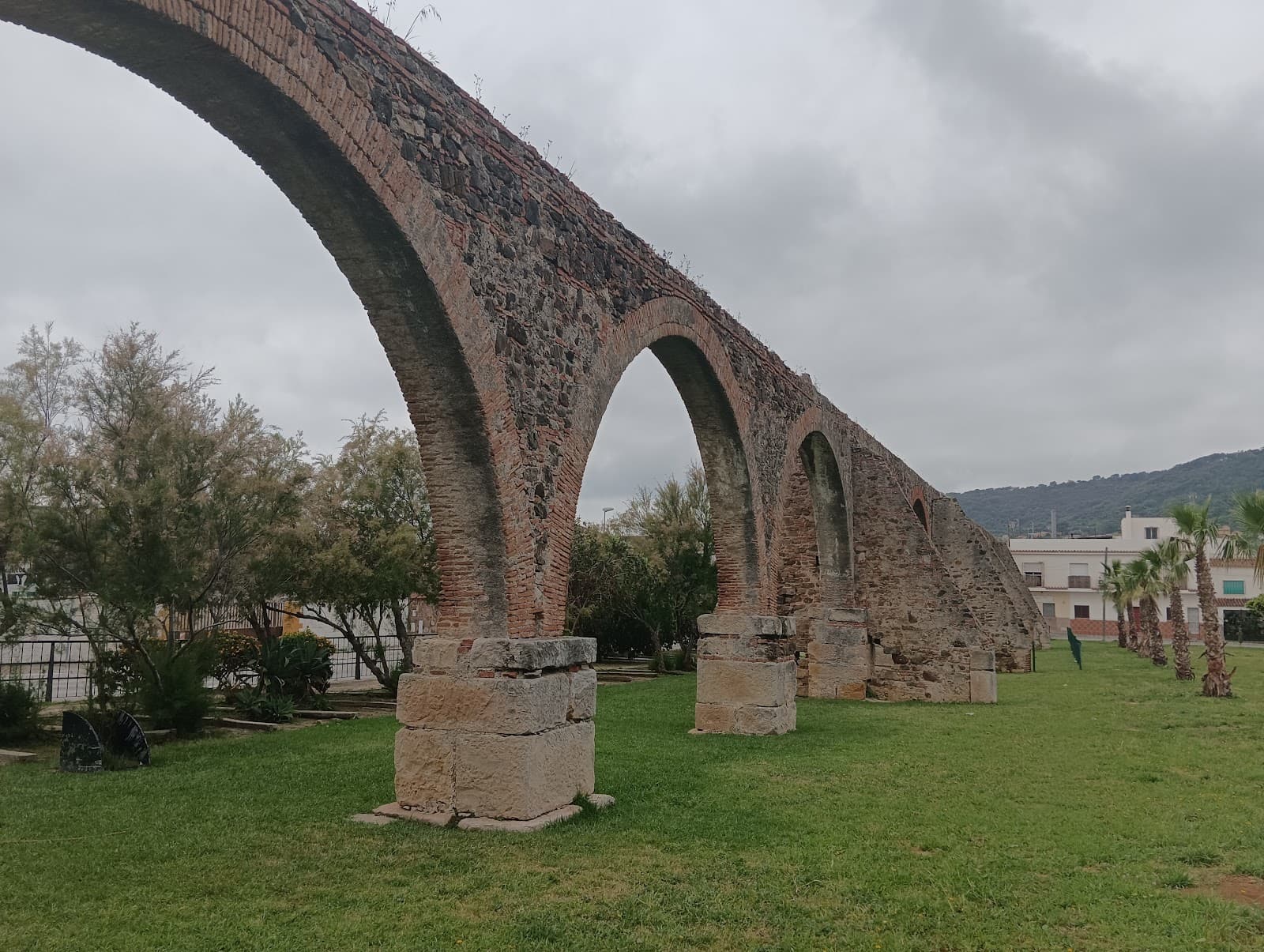 Algeciras Aqueduct (El Cobre) - Image 1