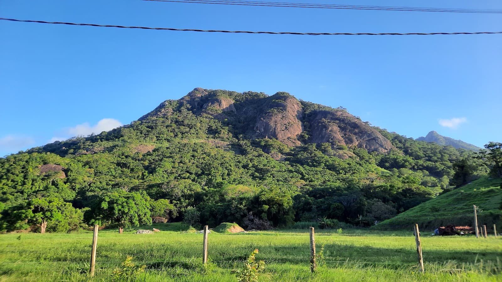 Morro do Mestre Álvaro - Image 1