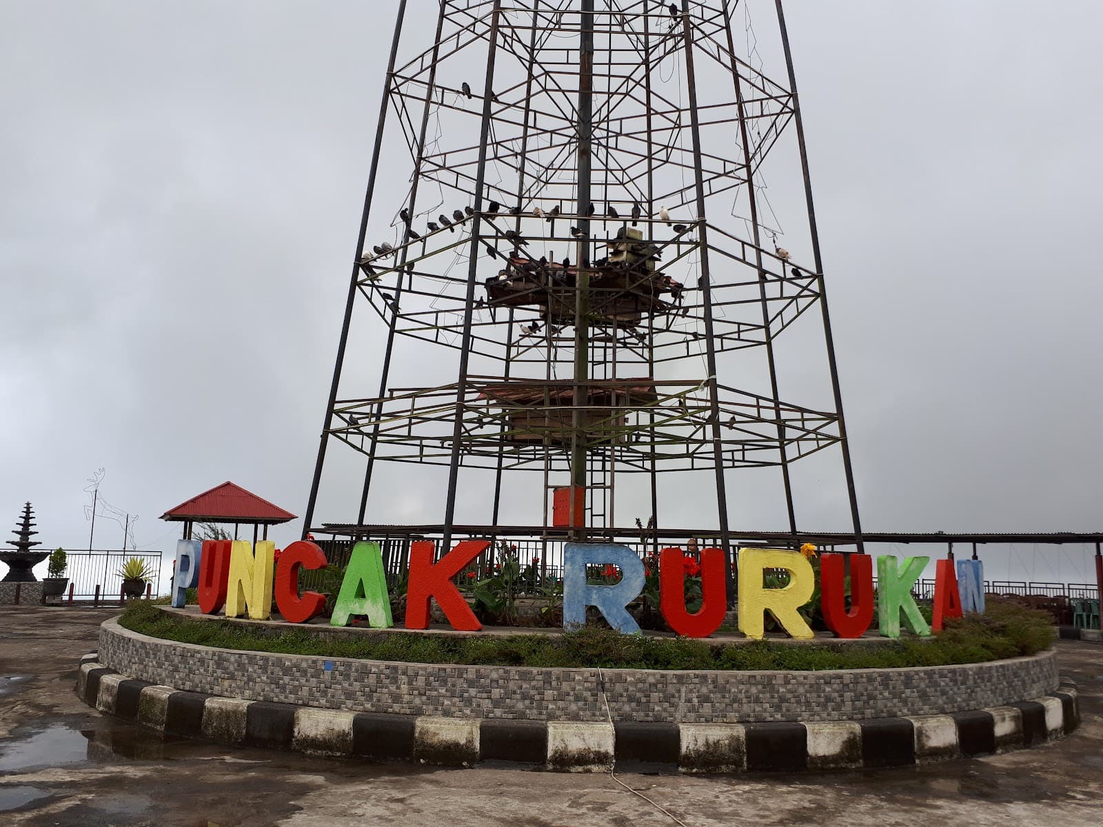 Rurukan Hills (Teletubbies Hill) - Image 1