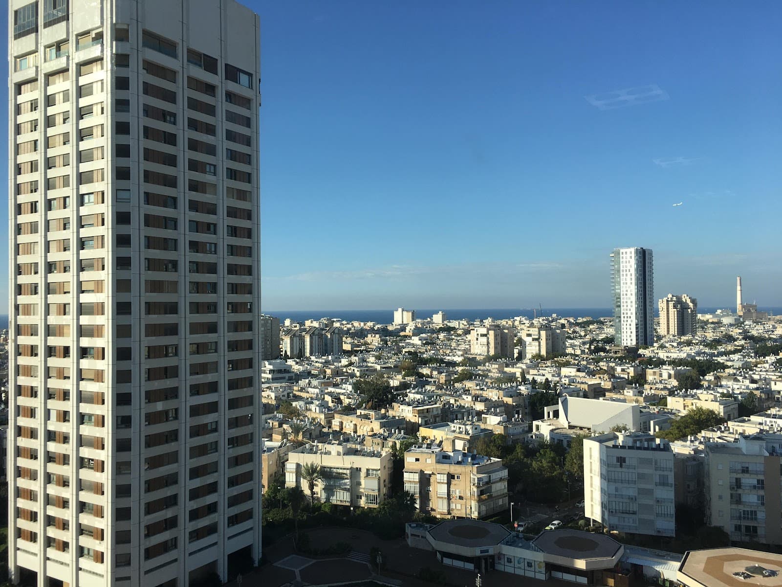 Tel Aviv City Hall - Image 1