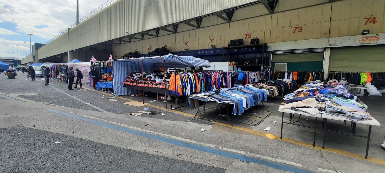 Nine Elms Market - Image 1