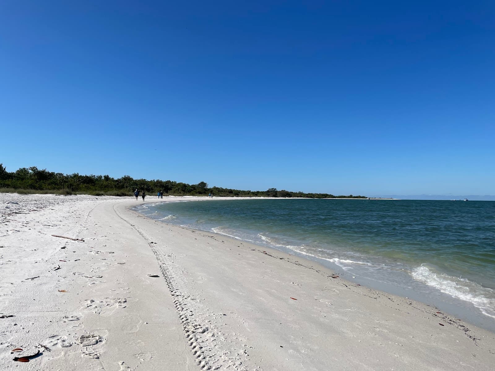 Lovers Key Beach - Image 1