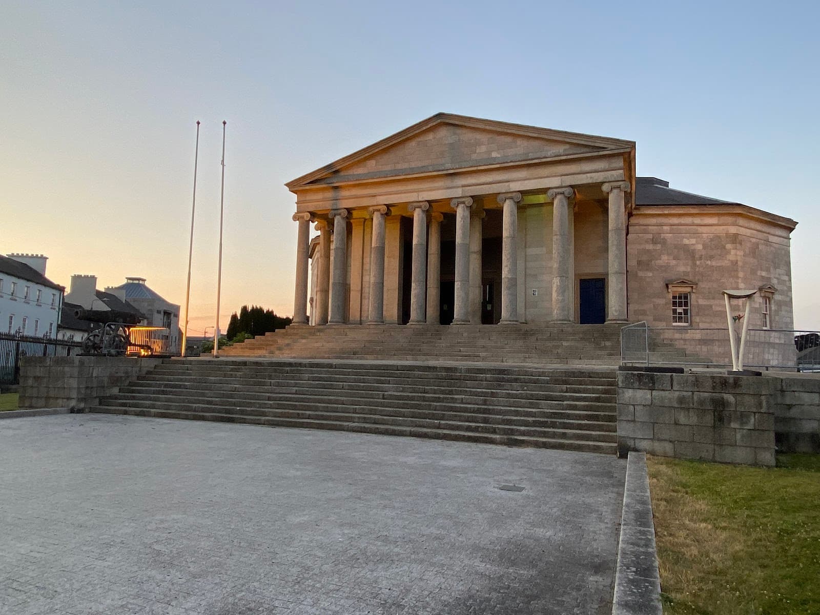 Carlow Courthouse - Image 1
