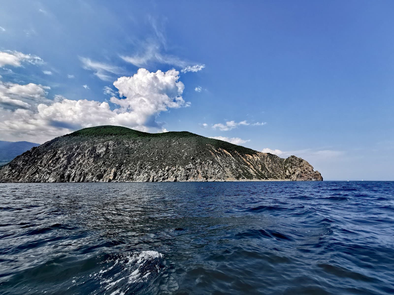 Ayu-Dag (Bear Mountain) - Image 1