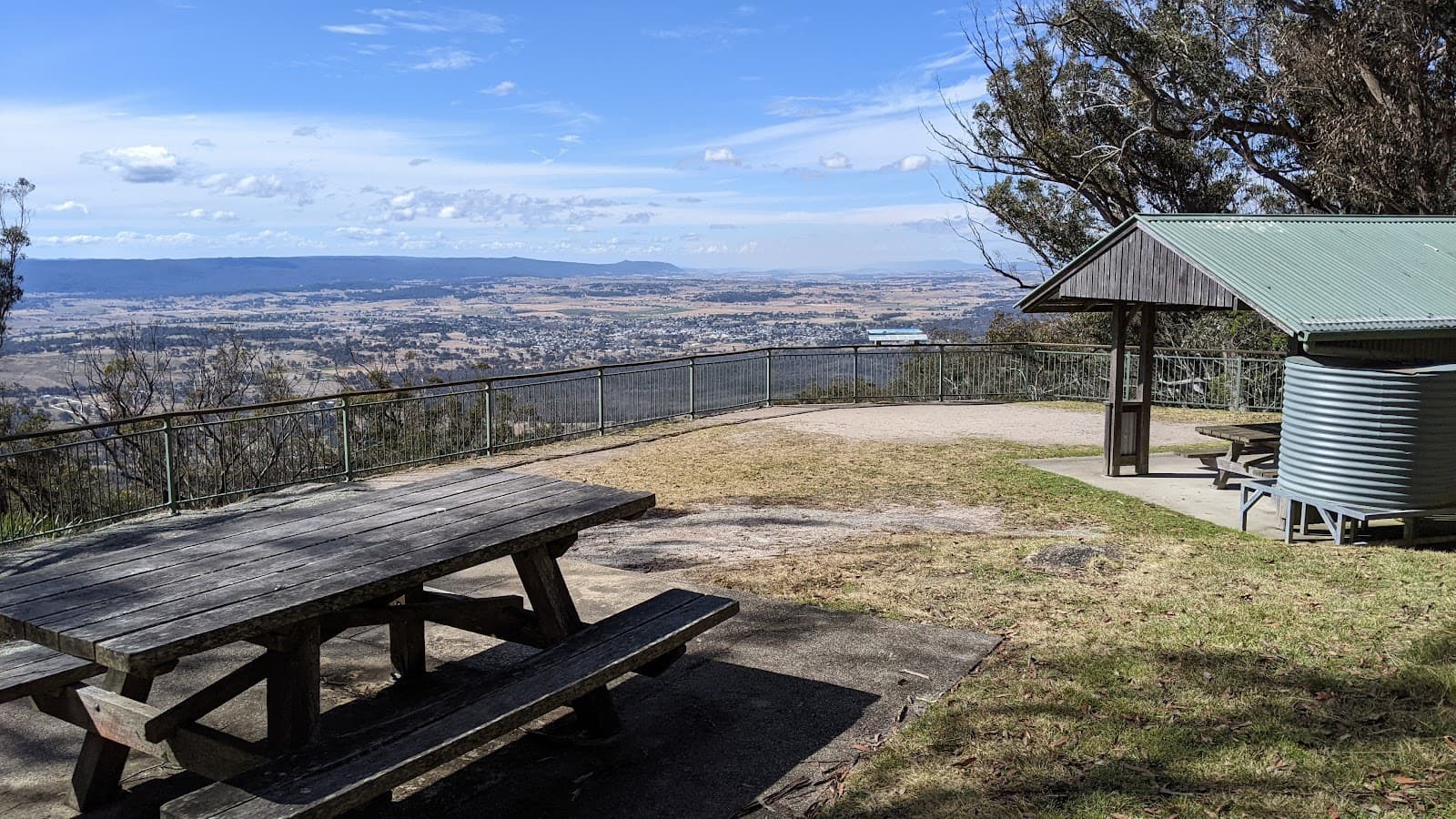 Mount Mackenzie Lookout - Image 1