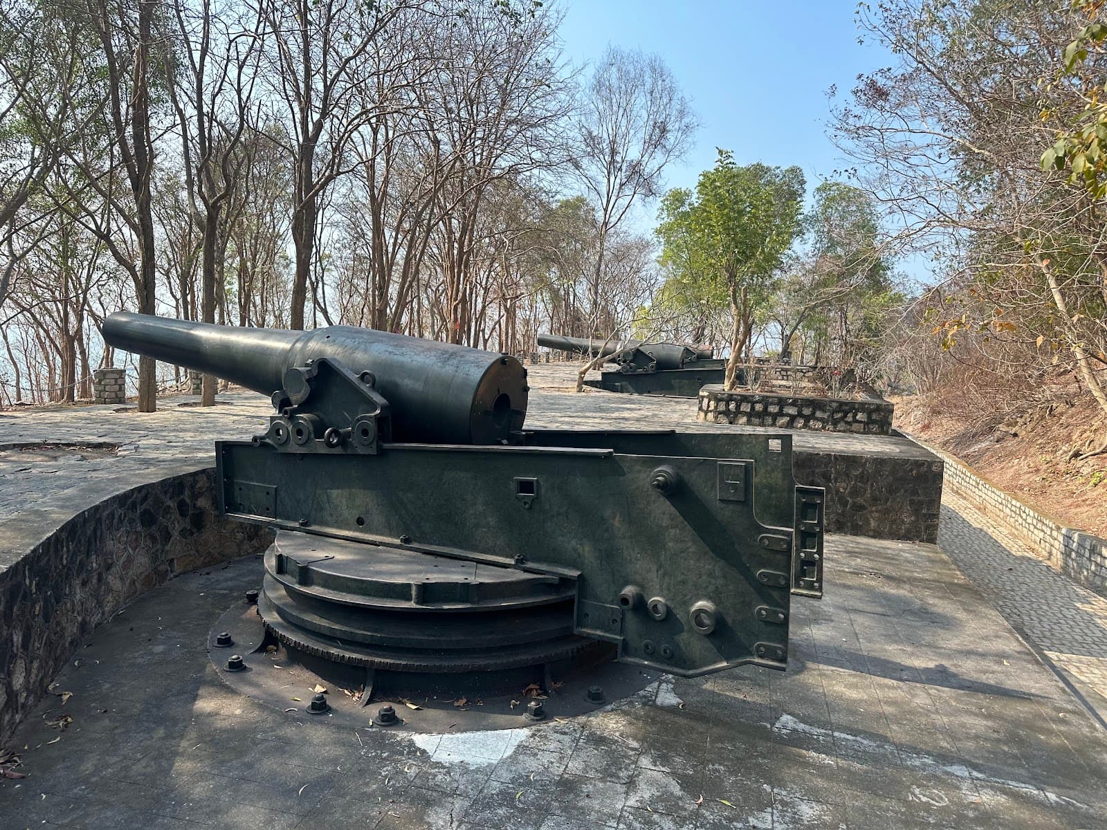 Old Artillery Battery (Big Mountain) - Image 1