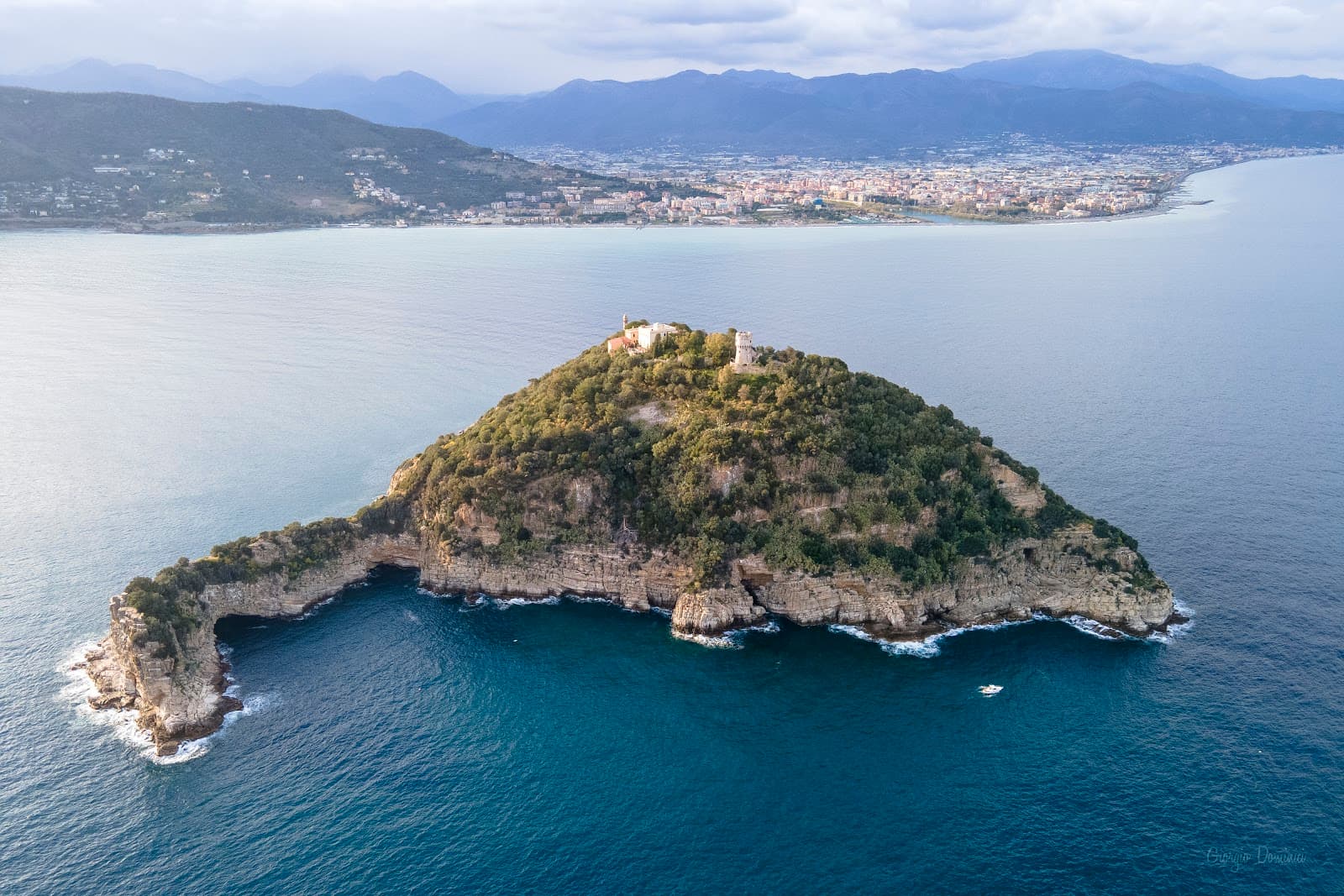 Gallinara Island Marine Reserve - Image 1