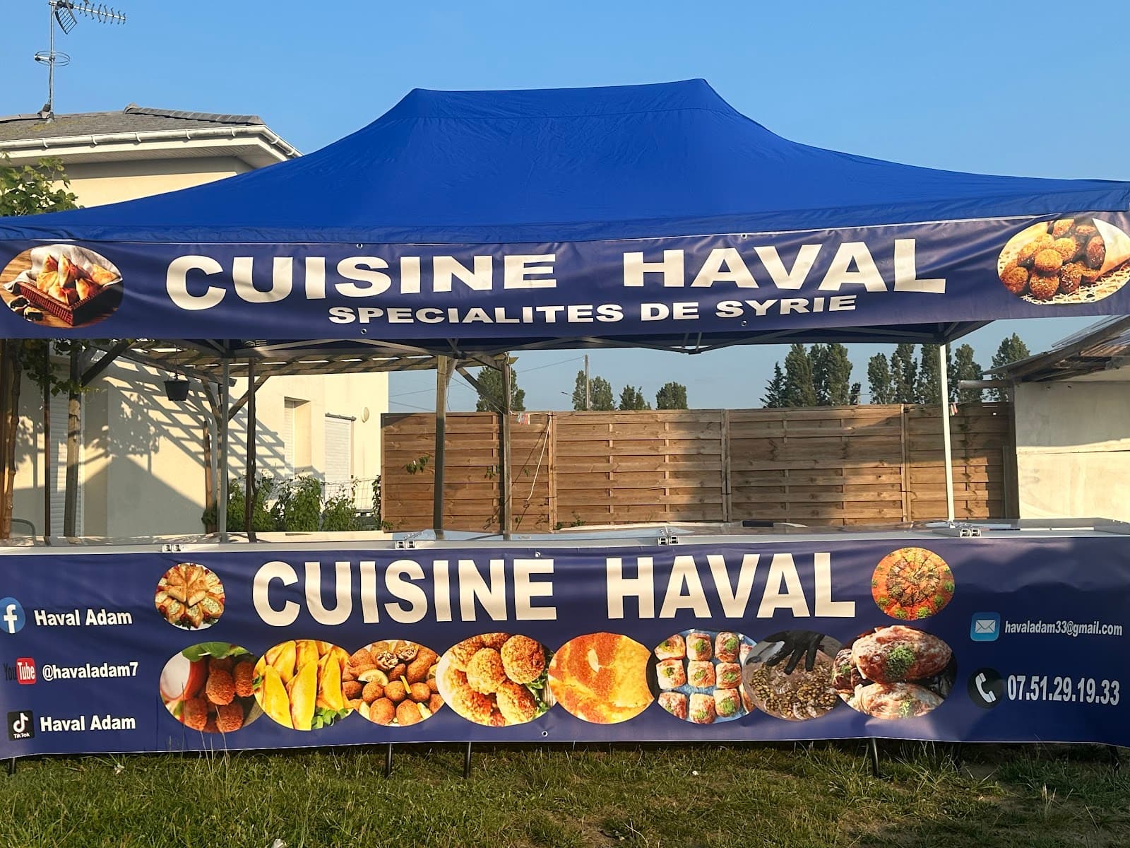 Blaye Market - Image 1