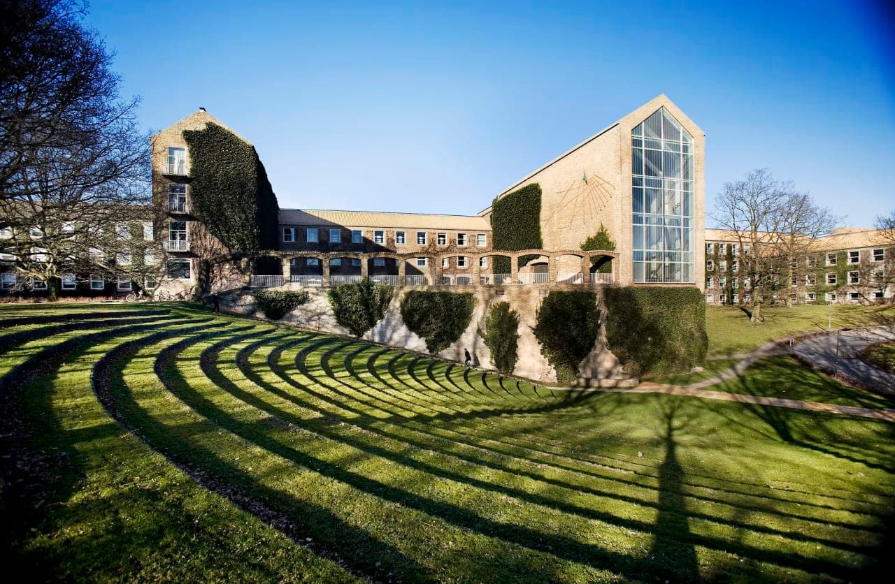 University Park - Image 1